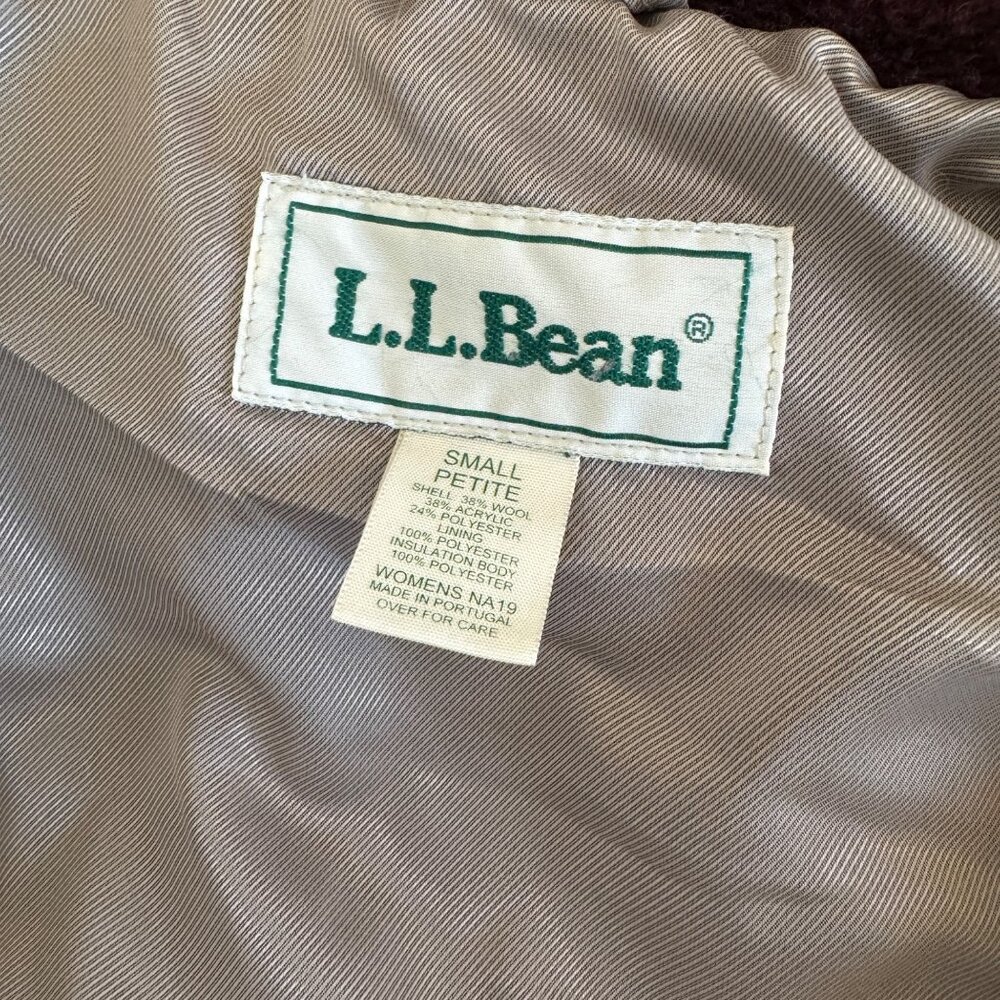 L.L. Bean Women's Maroon Burgundy Wool-Blend Hooded Coat Jacket Button, Size S - Picture 4 of 6